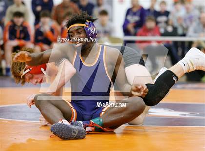 Thumbnail 1 in Mahomet-Seymour Meet photogallery.