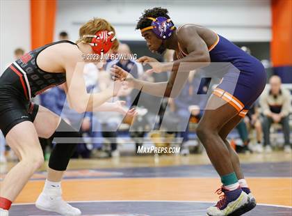 Thumbnail 1 in Mahomet-Seymour Meet photogallery.