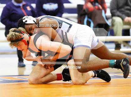 Thumbnail 1 in Mahomet-Seymour Meet photogallery.