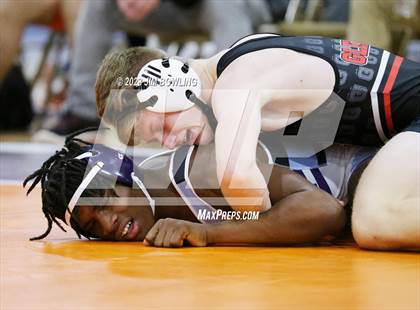 Thumbnail 1 in Mahomet-Seymour Meet photogallery.