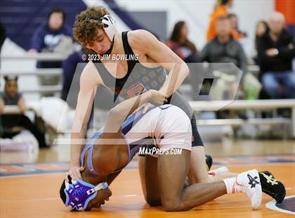 Thumbnail 2 in Mahomet-Seymour Meet photogallery.