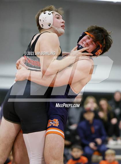Thumbnail 2 in Mahomet-Seymour Meet photogallery.
