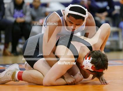 Thumbnail 1 in Mahomet-Seymour Meet photogallery.