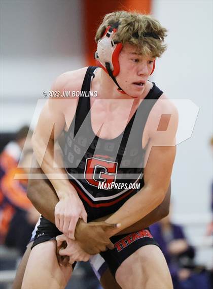 Thumbnail 1 in Mahomet-Seymour Meet photogallery.