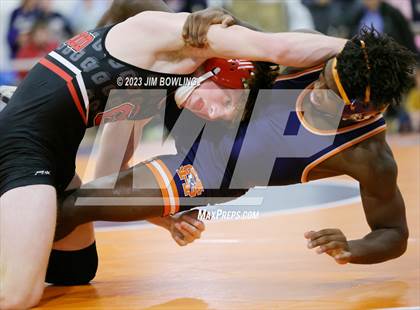 Thumbnail 2 in Mahomet-Seymour Meet photogallery.