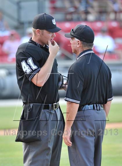 Thumbnail 3 in Fuquay-Varina vs. South Mecklenburg (NCHSAA 4A Final - Game 3) photogallery.