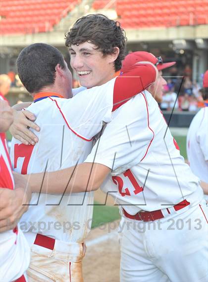 Thumbnail 3 in Fuquay-Varina vs. South Mecklenburg (NCHSAA 4A Final - Game 3) photogallery.