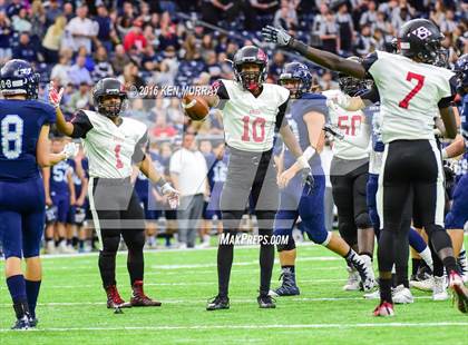 Thumbnail 3 in Kingwood vs Clear Brook (UIL 6A Region III Bi-District) photogallery.