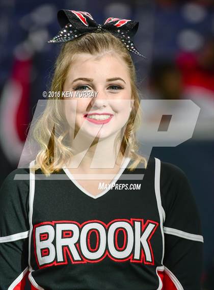 Thumbnail 2 in Kingwood vs Clear Brook (UIL 6A Region III Bi-District) photogallery.