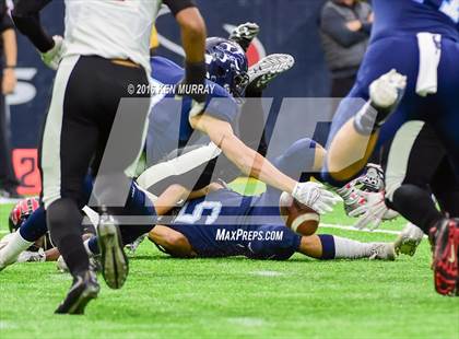 Thumbnail 1 in Kingwood vs Clear Brook (UIL 6A Region III Bi-District) photogallery.