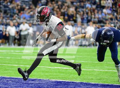 Thumbnail 1 in Kingwood vs Clear Brook (UIL 6A Region III Bi-District) photogallery.