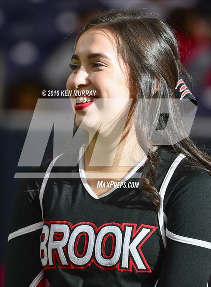 Thumbnail 3 in Kingwood vs Clear Brook (UIL 6A Region III Bi-District) photogallery.