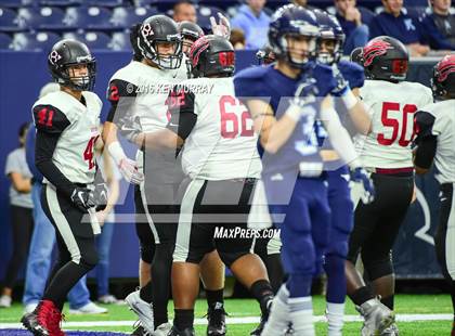 Thumbnail 2 in Kingwood vs Clear Brook (UIL 6A Region III Bi-District) photogallery.