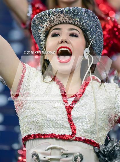 Thumbnail 2 in Kingwood vs Clear Brook (UIL 6A Region III Bi-District) photogallery.