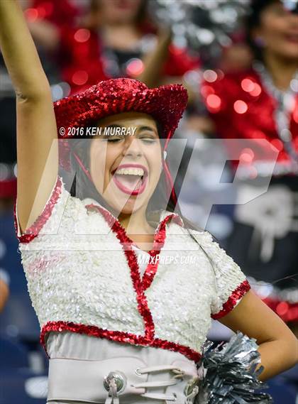 Thumbnail 2 in Kingwood vs Clear Brook (UIL 6A Region III Bi-District) photogallery.