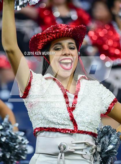 Thumbnail 2 in Kingwood vs Clear Brook (UIL 6A Region III Bi-District) photogallery.