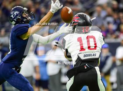 Thumbnail 1 in Kingwood vs Clear Brook (UIL 6A Region III Bi-District) photogallery.