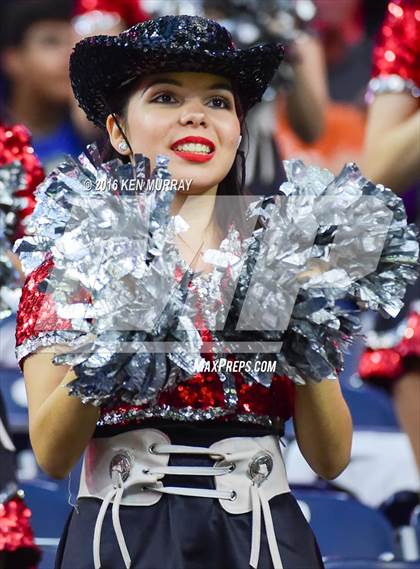 Thumbnail 3 in Kingwood vs Clear Brook (UIL 6A Region III Bi-District) photogallery.