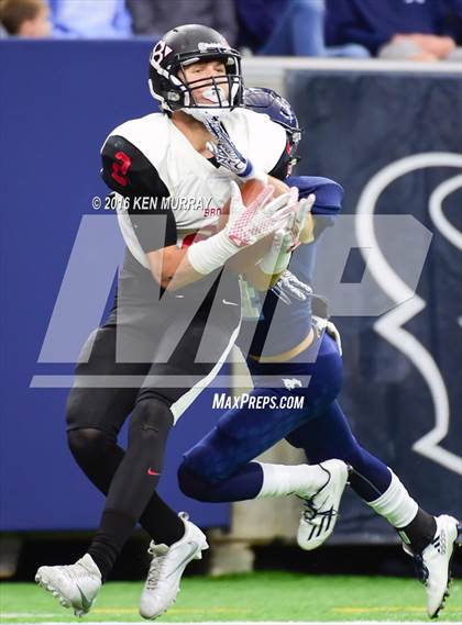 Thumbnail 3 in Kingwood vs Clear Brook (UIL 6A Region III Bi-District) photogallery.