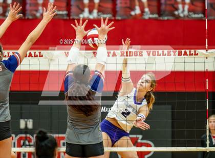 Thumbnail 2 in Fulshear vs Eastlake (Volleypalooza) photogallery.