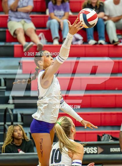 Thumbnail 2 in Fulshear vs Eastlake (Volleypalooza) photogallery.