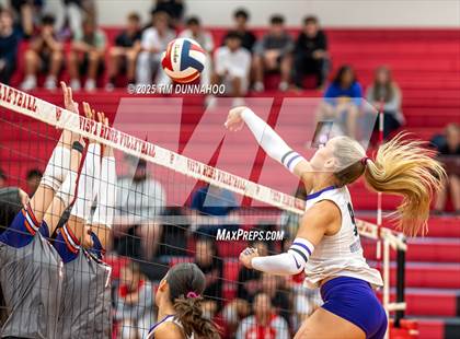 Thumbnail 1 in Fulshear vs Eastlake (Volleypalooza) photogallery.