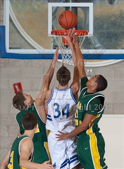 Thumbnail 2 in Brea Olinda vs Rancho Bernardo (MaxPreps Holiday Classic) photogallery.