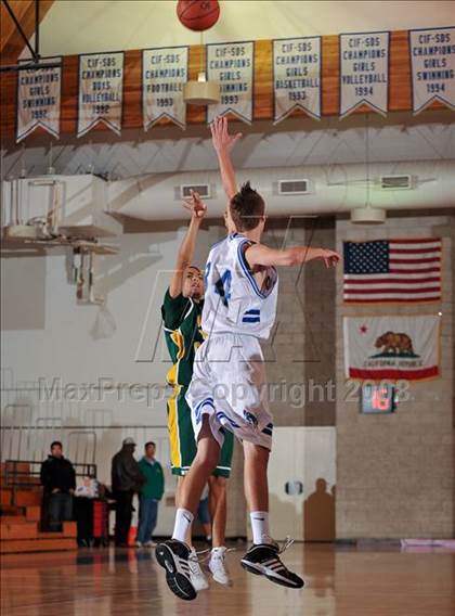 Thumbnail 1 in Brea Olinda vs Rancho Bernardo (MaxPreps Holiday Classic) photogallery.
