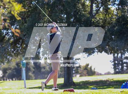 Thumbnail 3 in St. Stanislaus Boys Golf Meet photogallery.