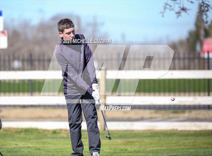 Thumbnail 2 in St. Stanislaus Boys Golf Meet photogallery.