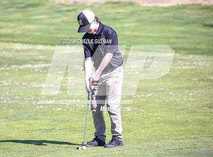 Thumbnail 3 in St. Stanislaus Boys Golf Meet photogallery.