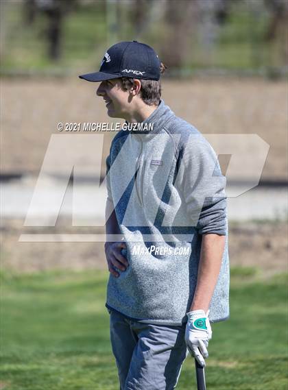 Thumbnail 3 in St. Stanislaus Boys Golf Meet photogallery.