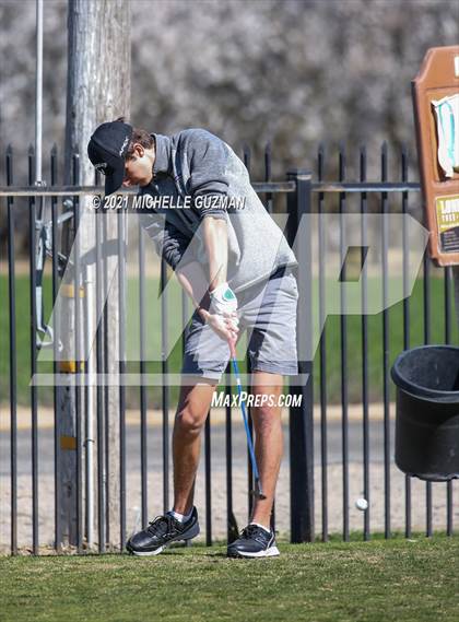Thumbnail 2 in St. Stanislaus Boys Golf Meet photogallery.