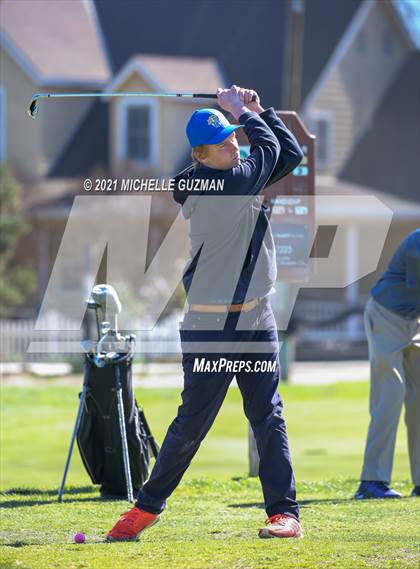 Thumbnail 3 in St. Stanislaus Boys Golf Meet photogallery.