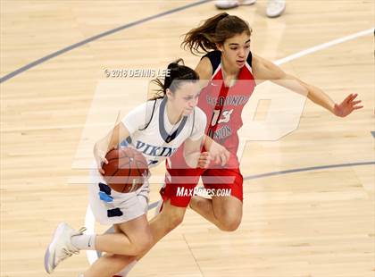 Thumbnail 2 in Redondo Union @ Pleasant Valley (CIF State D2 Final) photogallery.