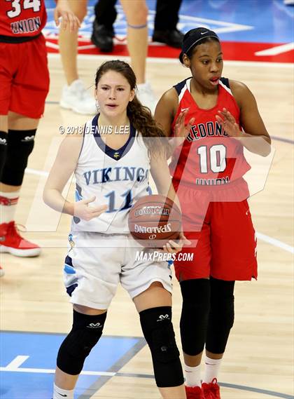 Thumbnail 2 in Redondo Union @ Pleasant Valley (CIF State D2 Final) photogallery.