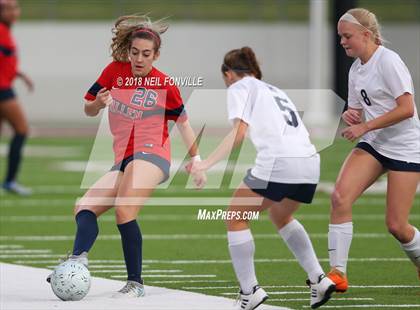 Thumbnail 3 in Keller vs. Allen (UIL 6A Region 1 Semifinals) photogallery.