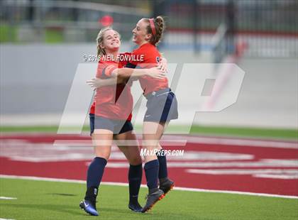 Thumbnail 2 in Keller vs. Allen (UIL 6A Region 1 Semifinals) photogallery.