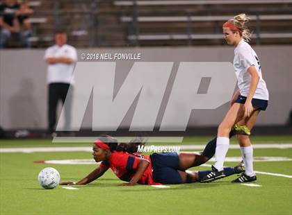 Thumbnail 3 in Keller vs. Allen (UIL 6A Region 1 Semifinals) photogallery.