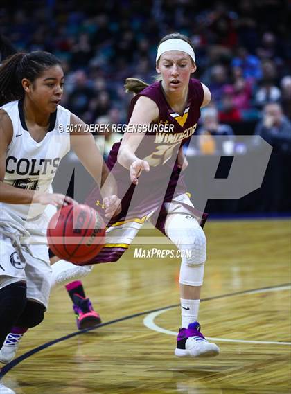 Thumbnail 3 in Pueblo South vs Windsor (CHSAA 4A Semifinal) photogallery.