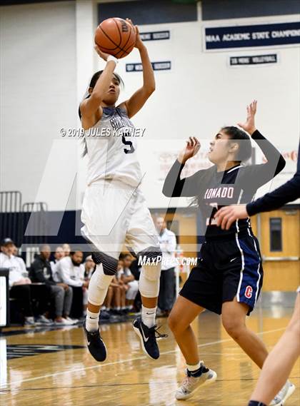Thumbnail 1 in Coronado vs Spring Valley (NIAA 4A 2nd Round Playoff) photogallery.
