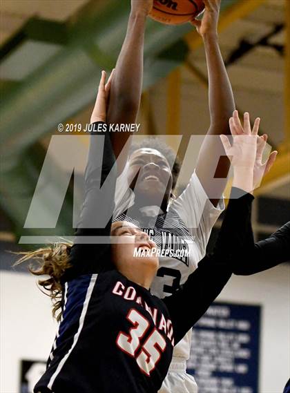 Thumbnail 2 in Coronado vs Spring Valley (NIAA 4A 2nd Round Playoff) photogallery.