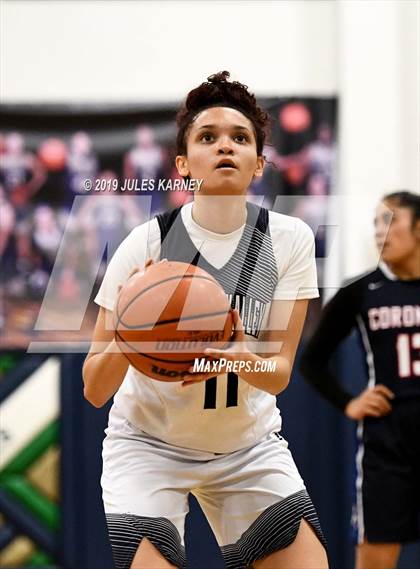 Thumbnail 1 in Coronado vs Spring Valley (NIAA 4A 2nd Round Playoff) photogallery.