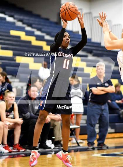 Thumbnail 1 in Coronado vs Spring Valley (NIAA 4A 2nd Round Playoff) photogallery.