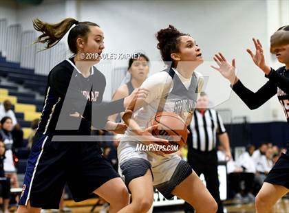 Thumbnail 2 in Coronado vs Spring Valley (NIAA 4A 2nd Round Playoff) photogallery.