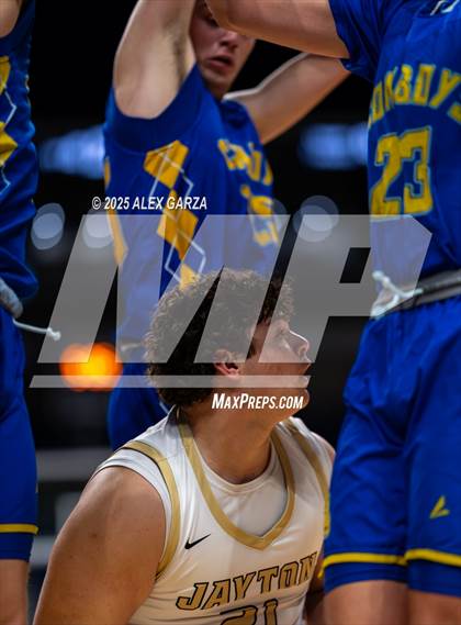 Thumbnail 2 in Jayton vs. Bryson (UIL 1A Basketball Division II Final) photogallery.