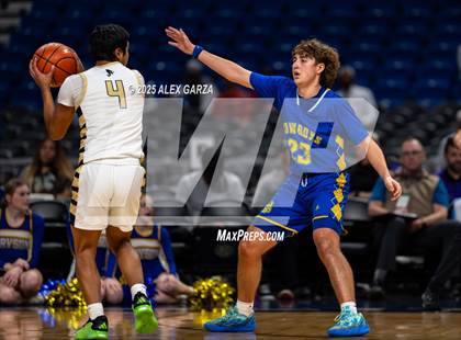 Thumbnail 1 in Jayton vs. Bryson (UIL 1A Basketball Division II Final) photogallery.