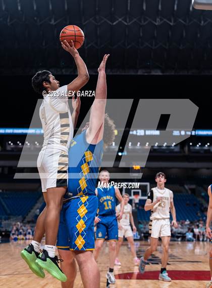 Thumbnail 1 in Jayton vs. Bryson (UIL 1A Basketball Division II Final) photogallery.