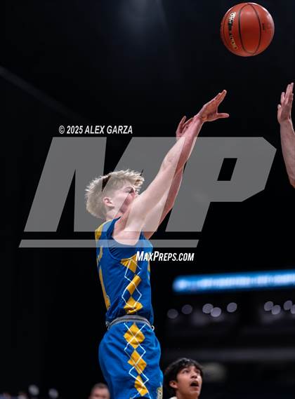 Thumbnail 3 in Jayton vs. Bryson (UIL 1A Basketball Division II Final) photogallery.