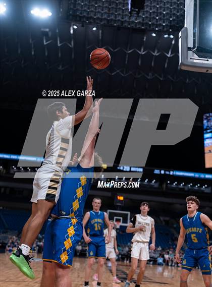 Thumbnail 3 in Jayton vs. Bryson (UIL 1A Basketball Division II Final) photogallery.